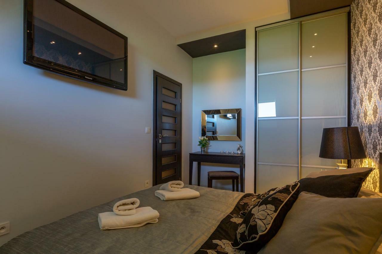 Apartment Bordeaux Szymoszkowa Residence Zakopane กอสเชียลิสกอ ภายนอก รูปภาพ